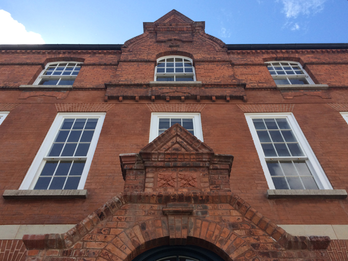 10 Mill Street, Dublin 8 06 – Façade (August 2017)